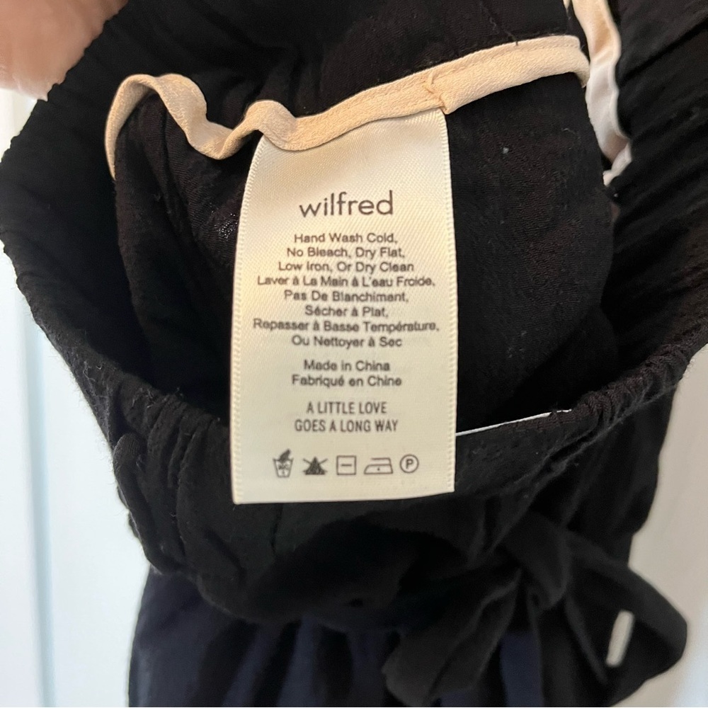 Wilfred Black capris Pants - Picture 6 of 6